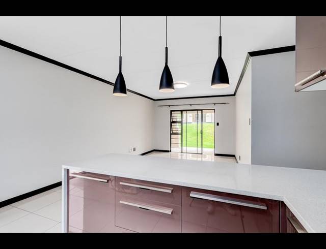 3 BEDROOM APARTMENT FOR SALE IN BLUE HILLS